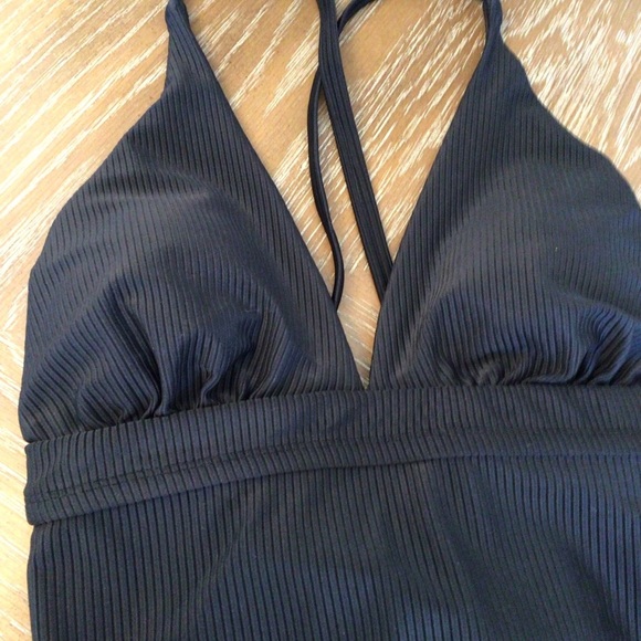 Time And Tru Womens Black Ribbed Plunge X-Back One Piece Swimsuit Size XS - Picture 5 of 10